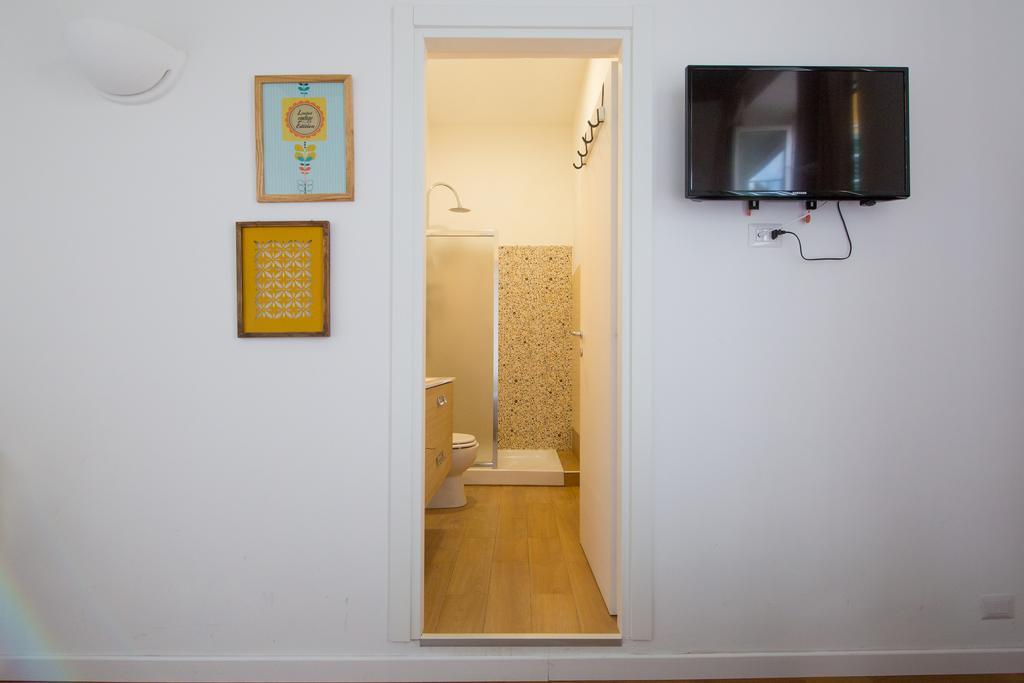 רומא Urban Pine Rooms מראה חיצוני תמונה