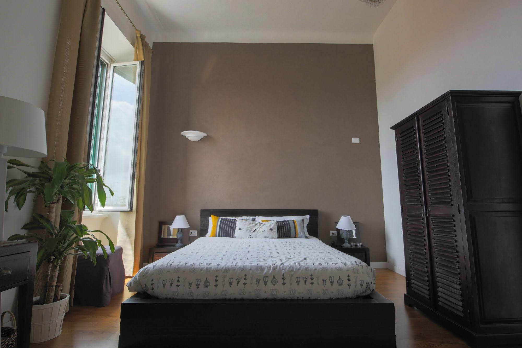 רומא Urban Pine Rooms מראה חיצוני תמונה