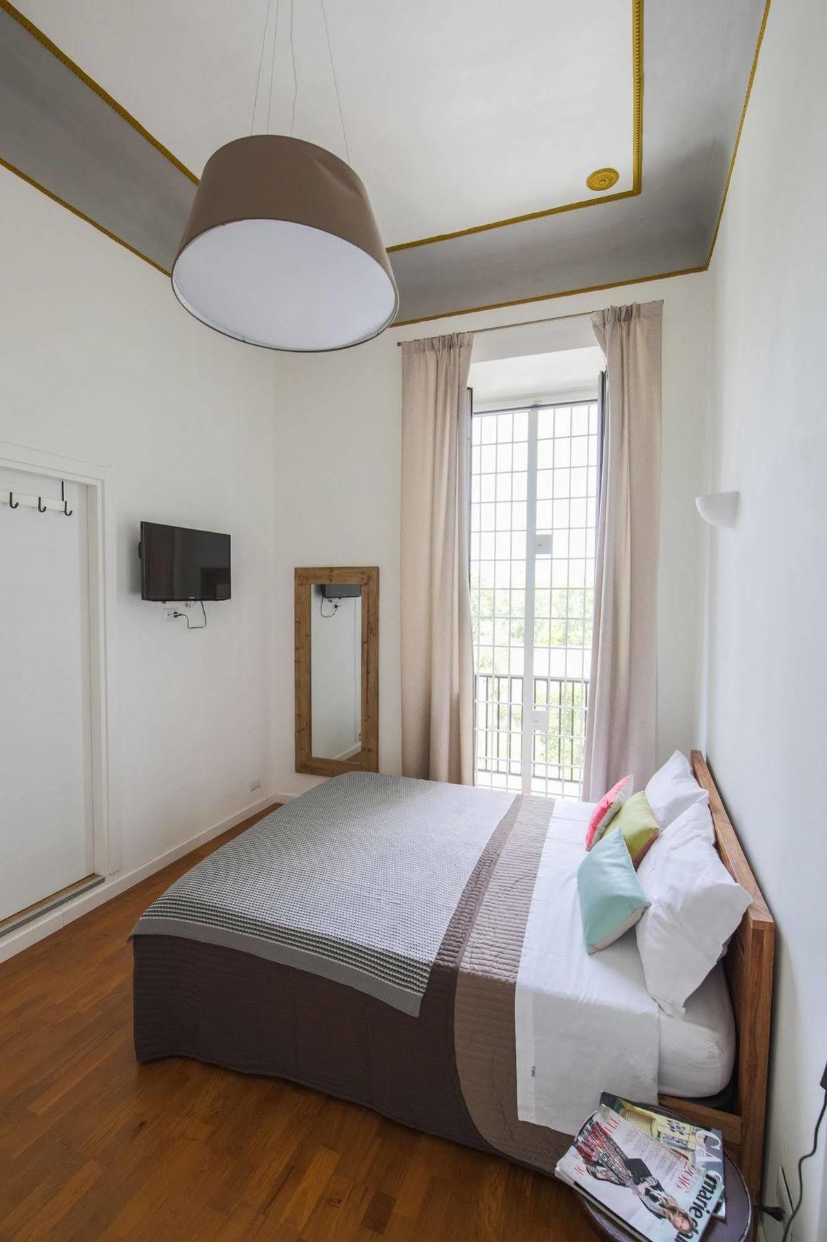 רומא Urban Pine Rooms מראה חיצוני תמונה